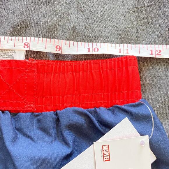 New Boys Marvel Captain America Casual Summer Sports Swim Trunks NWT Size Small - Picture 11 of 12